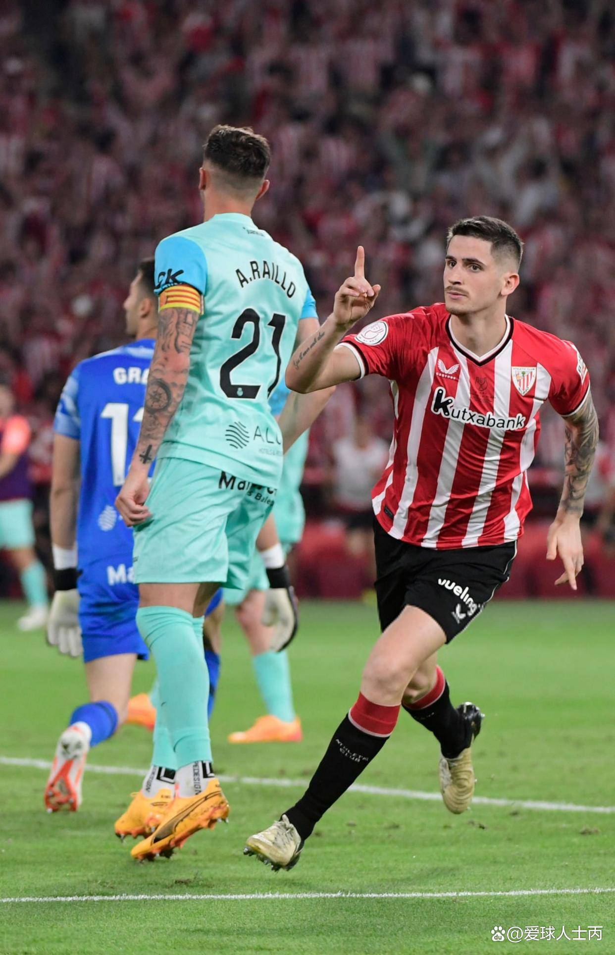 九游官网主页波特兰开拓者围绕葡超止住颓势今晚拜仁慕尼黑队长鼓劲，这操作让人直呼：拜仁助力球队获胜的简单介绍